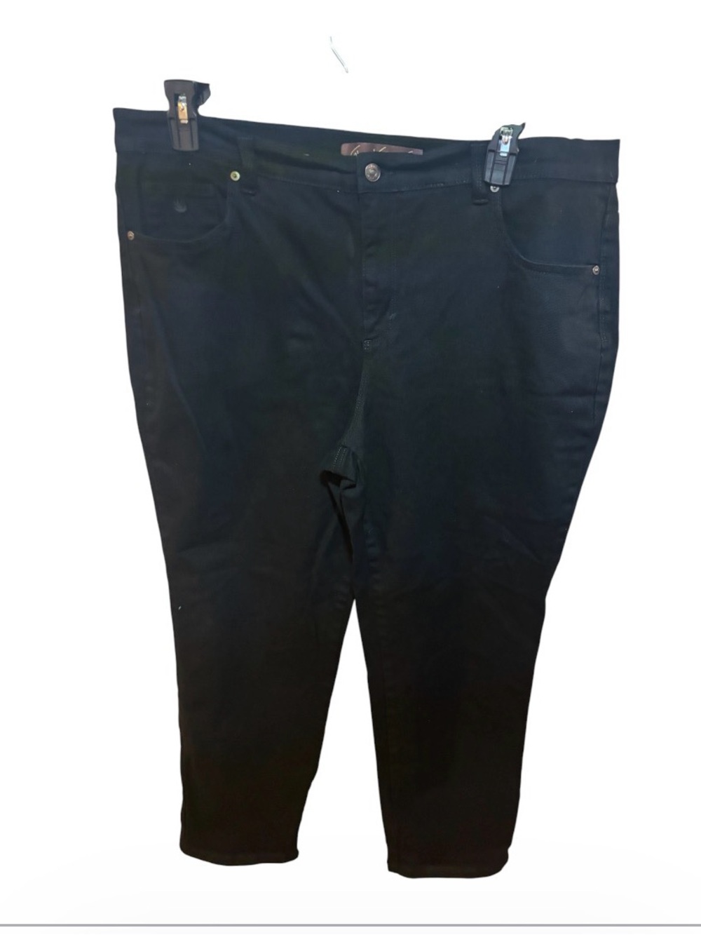 Gloria Vanderbilt Straight Leg Jeans in Black